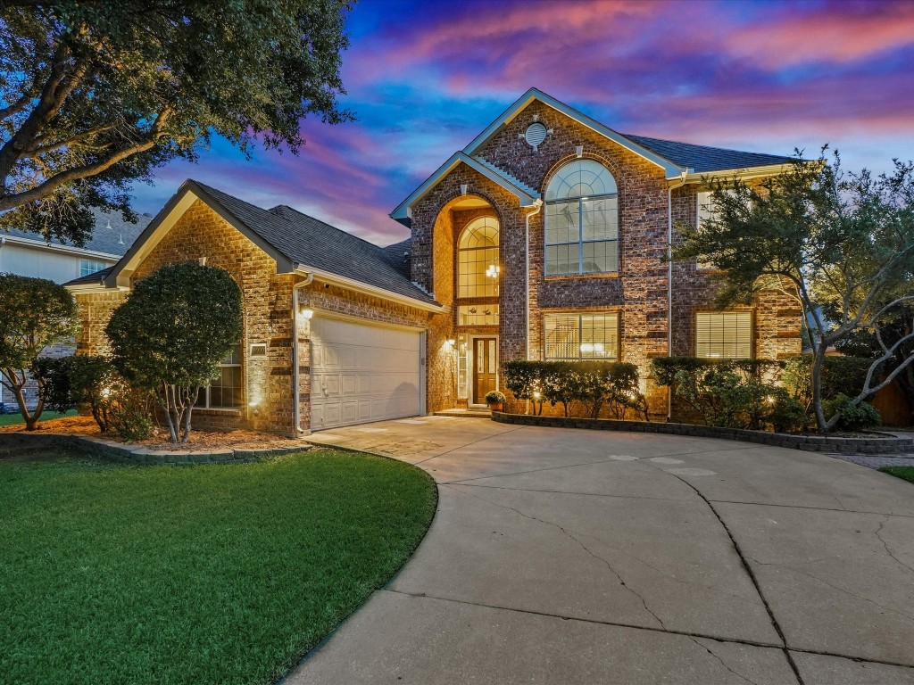 5000 Spanish River Trail Fort Worth TX 76137