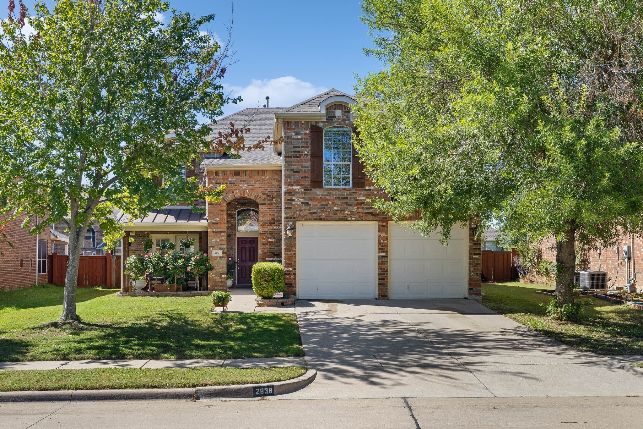 2839 Barco Grand Prairie TX 75054