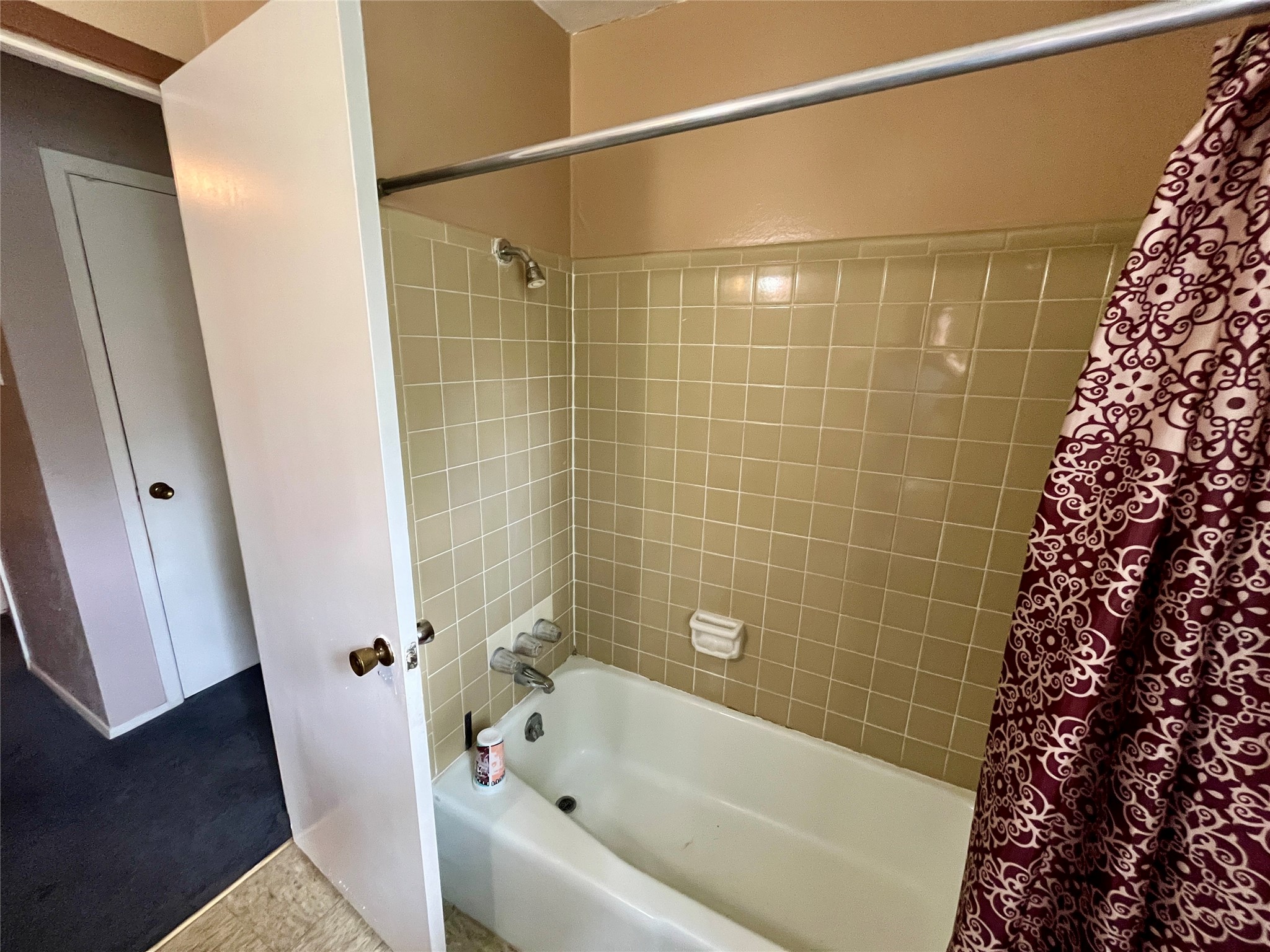 858 Lexington Drive Lancaster TX 75134