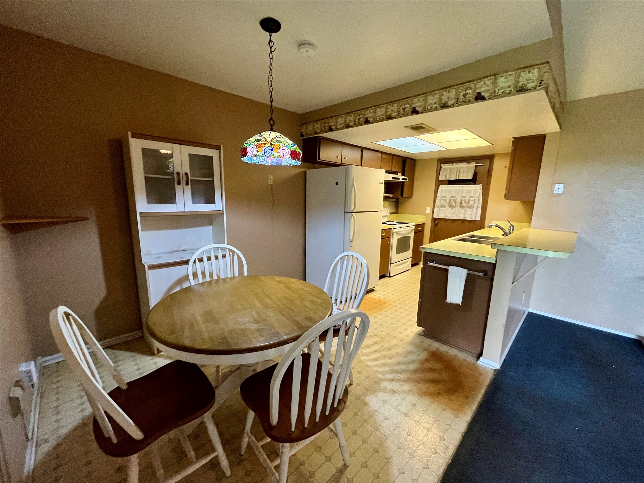858 Lexington Drive Lancaster TX 75134
