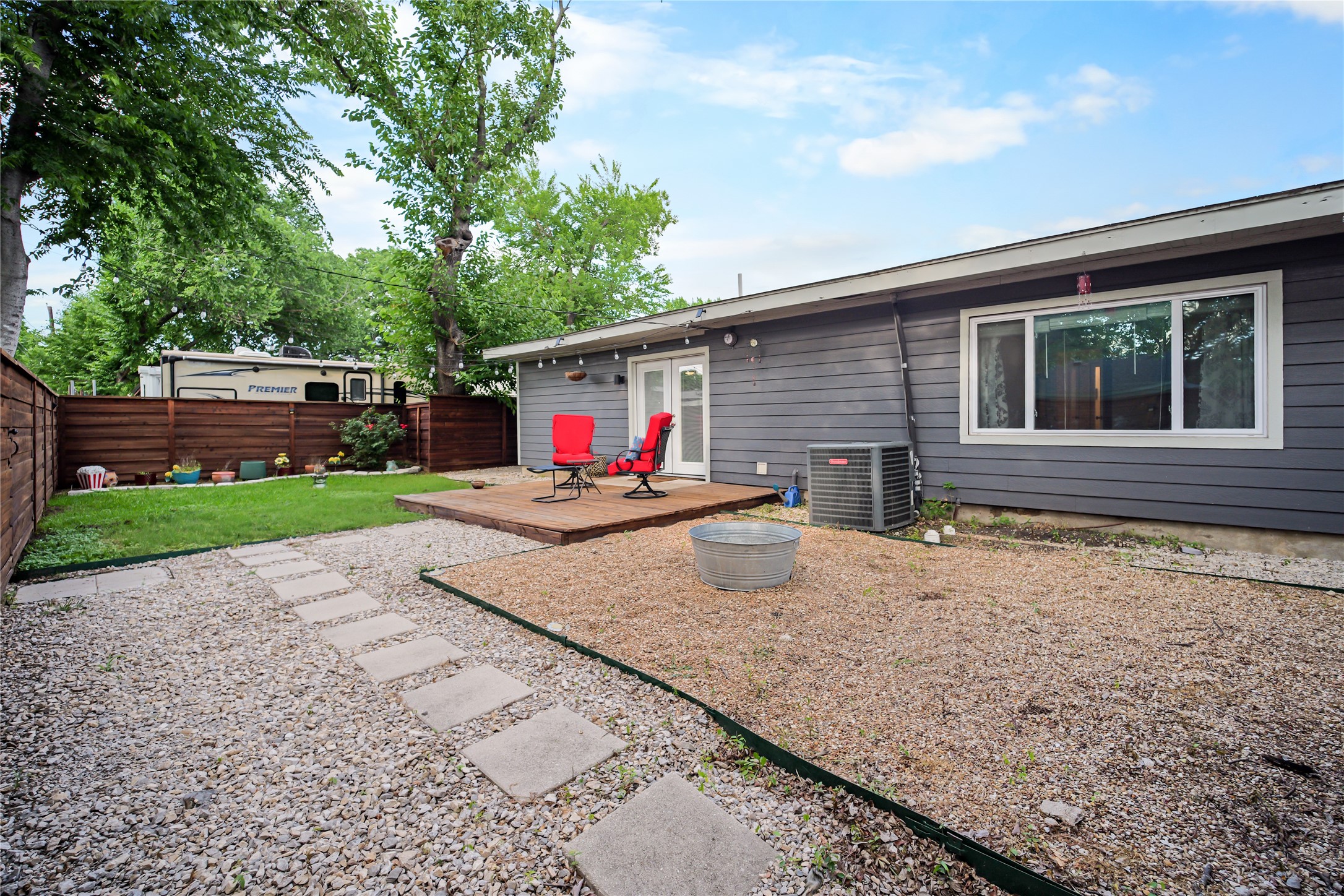 10447 Sylvia Drive Dallas TX 75228