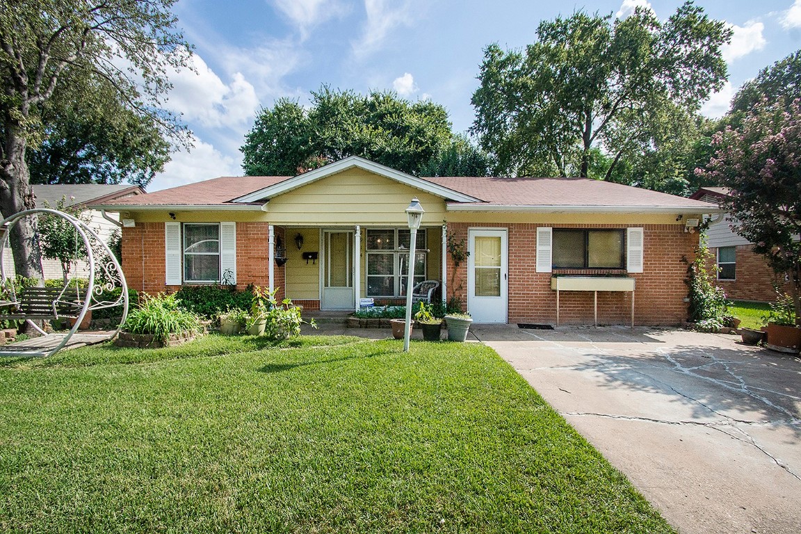 2914 Lakewood Drive Garland TX 75042