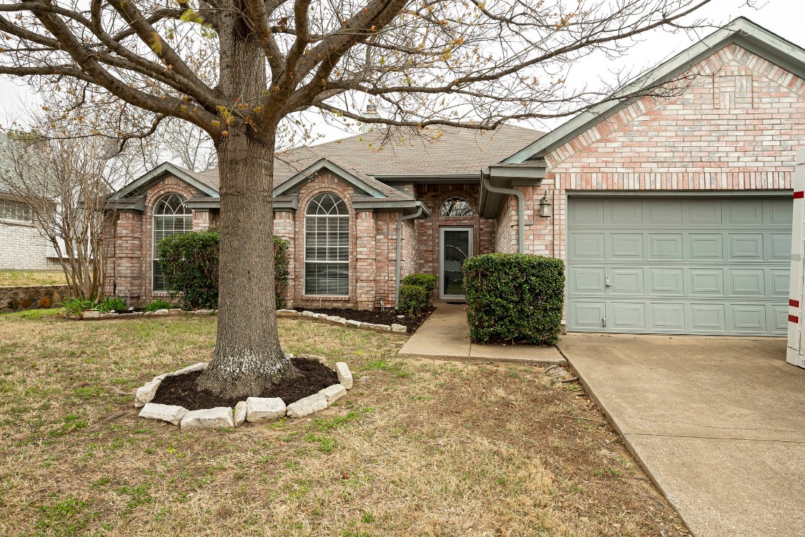 6809 Hickory Hollow Lane North Richland Hills TX 76182