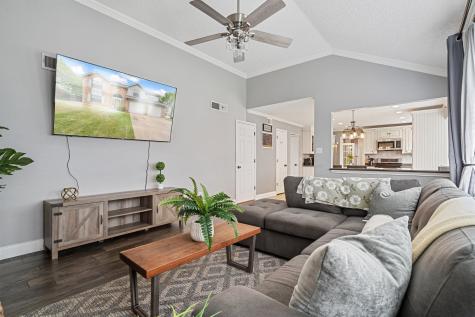 303 Hopewell Street Grand Prairie TX 75052
