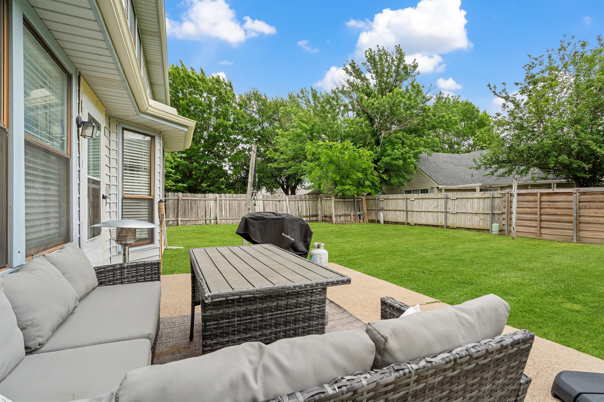 303 Hopewell Street Grand Prairie TX 75052