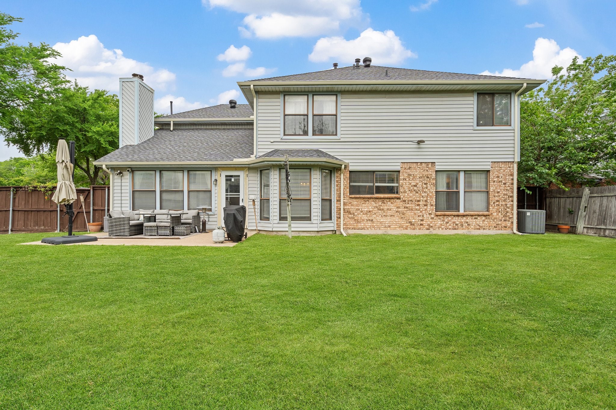 303 Hopewell Street Grand Prairie TX 75052