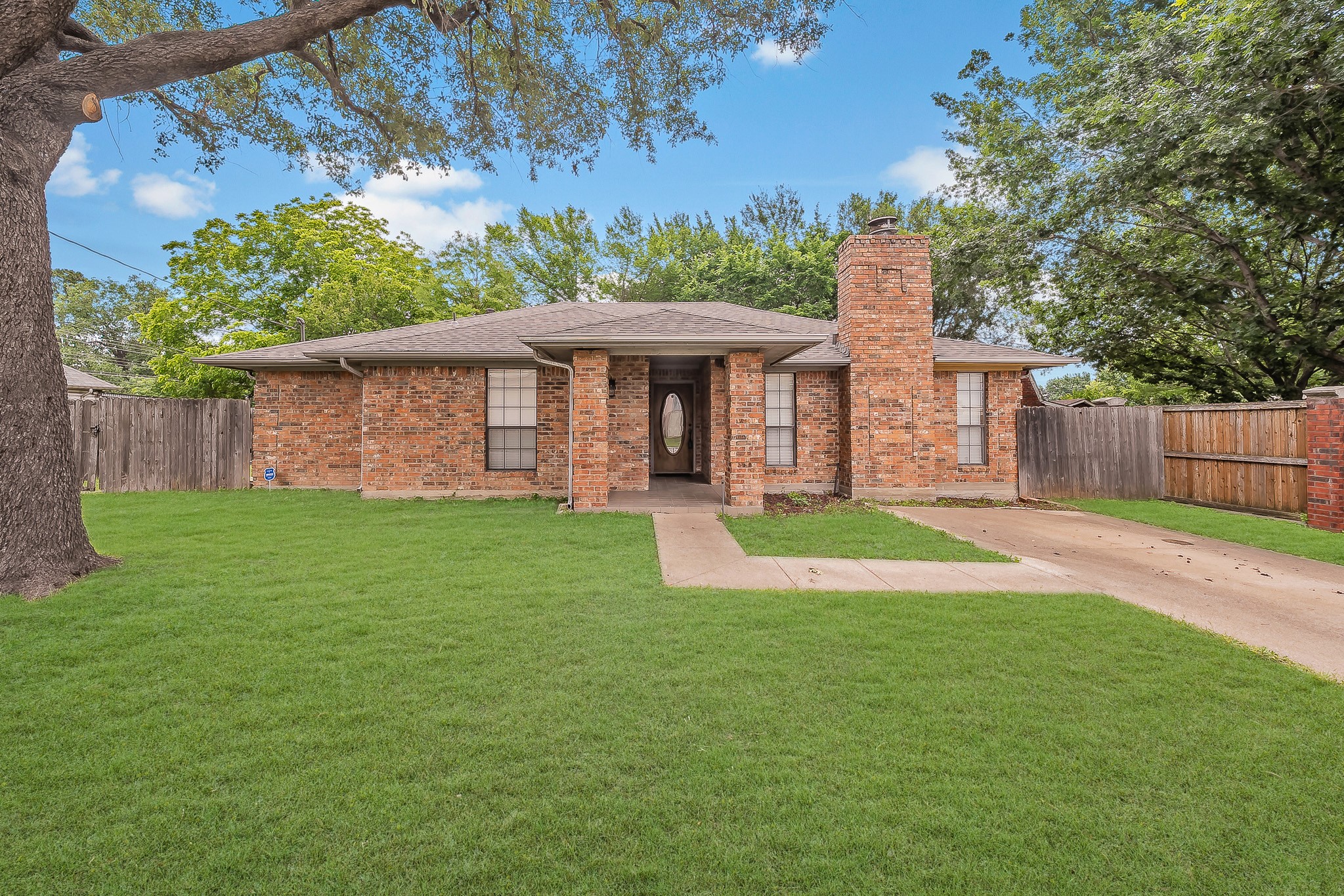 536 N Briery Road Irving TX 75061