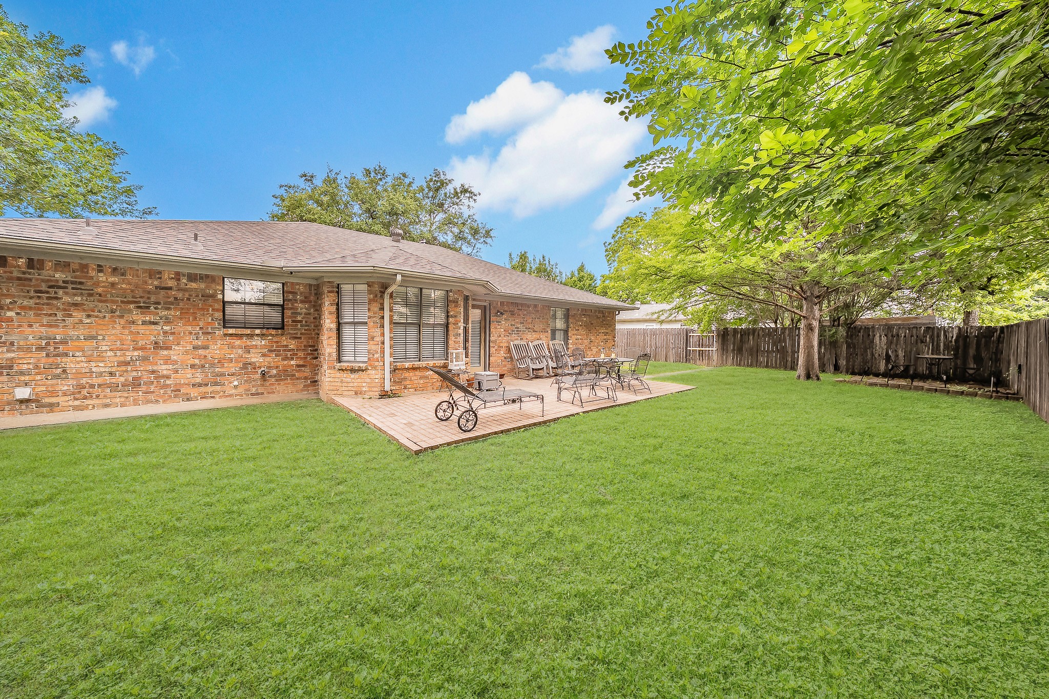536 N Briery Road Irving TX 75061