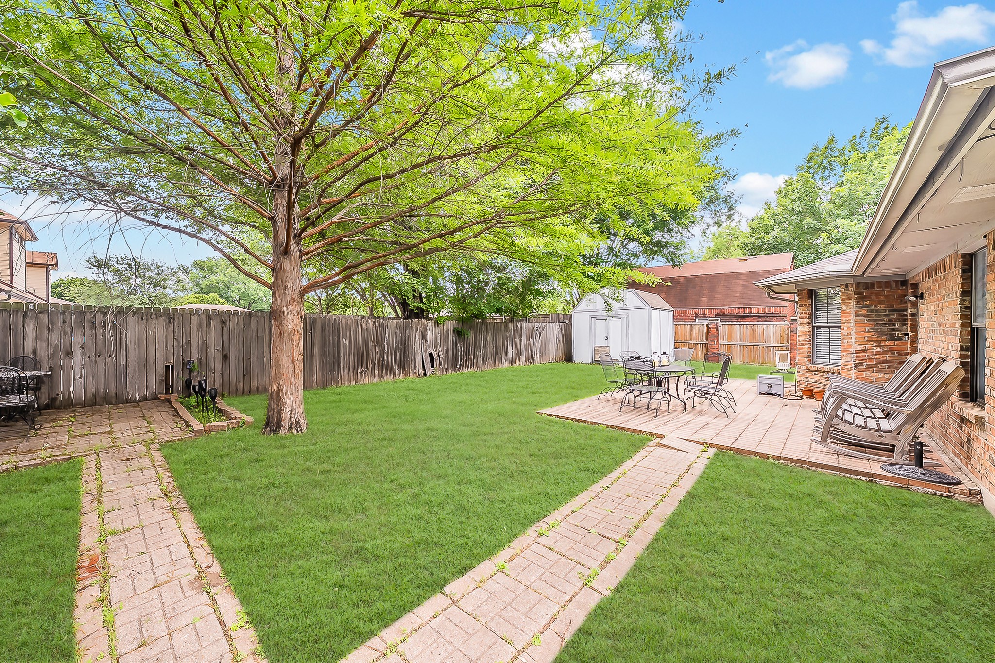 536 N Briery Road Irving TX 75061
