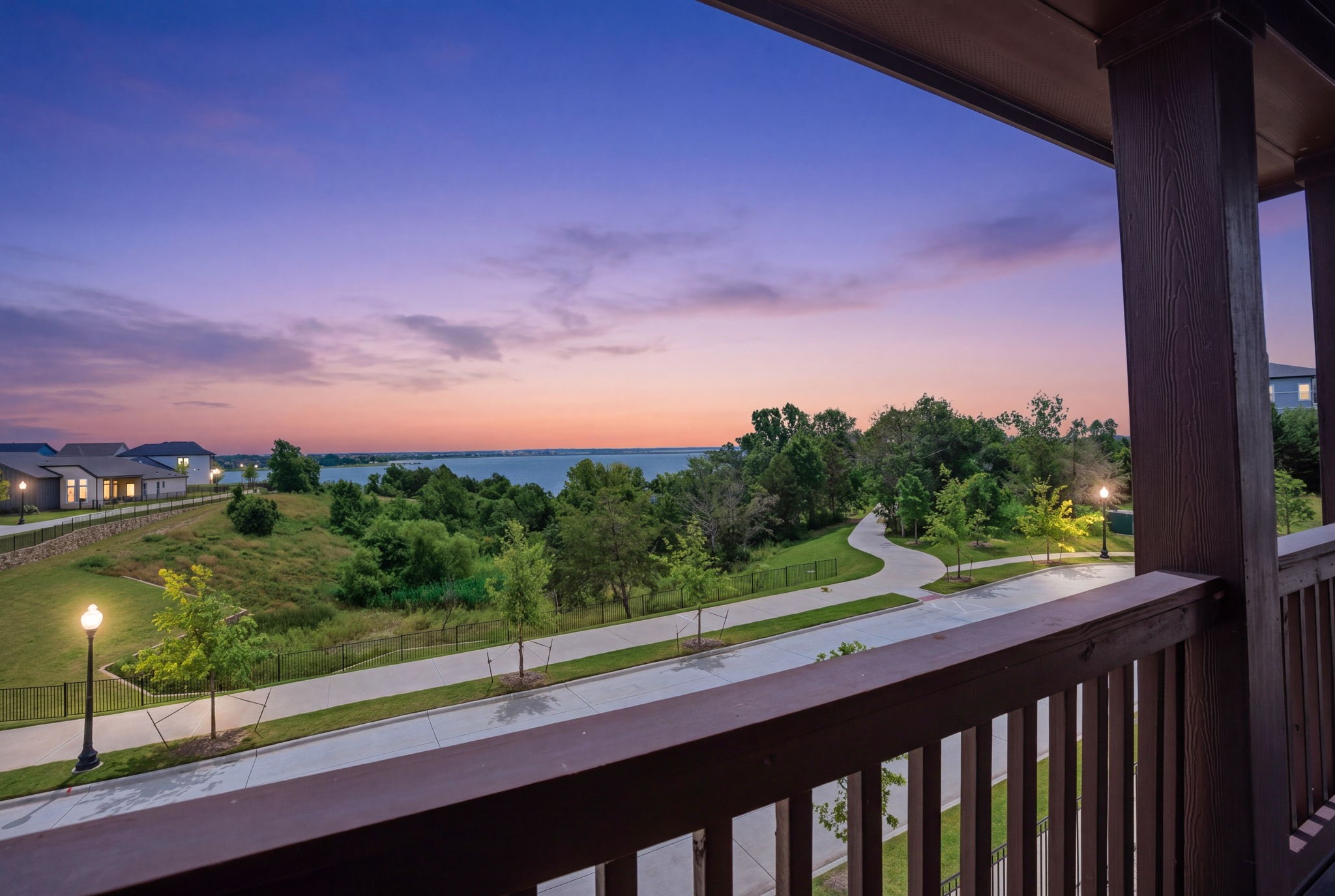 2204 Sternpost Mews Rowlett TX 75088