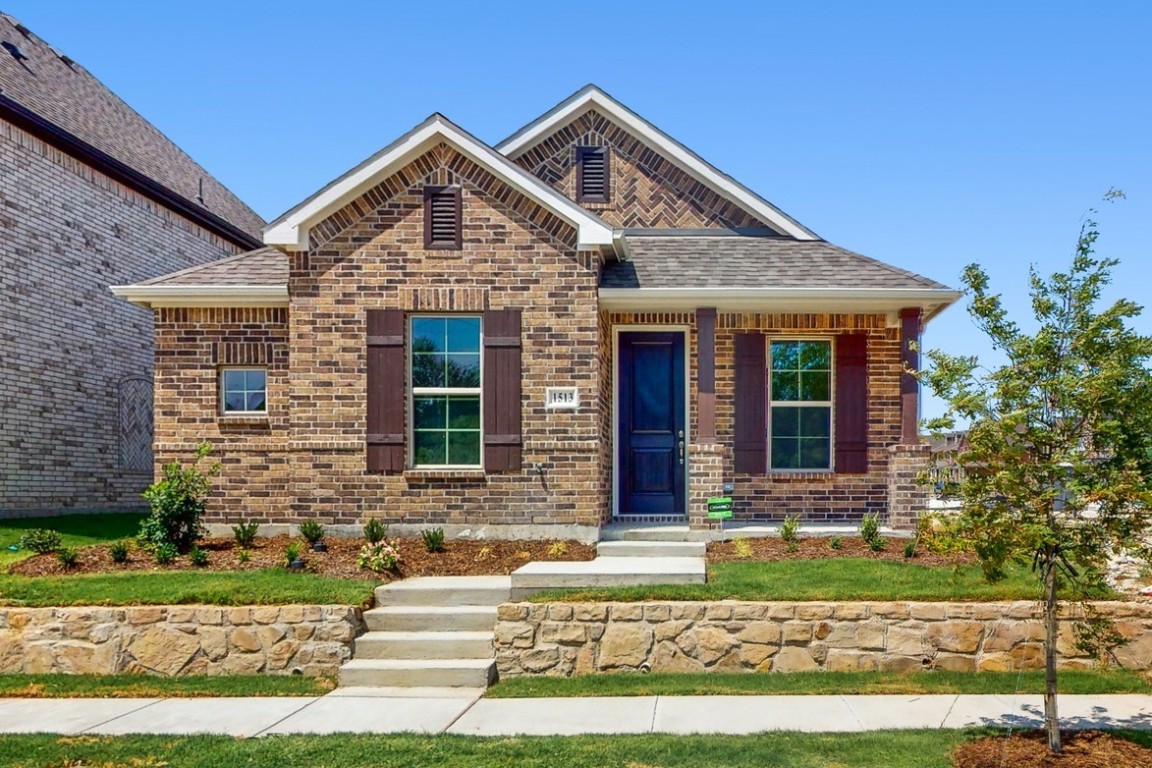1513 Big Sky Lane Garland TX 75042