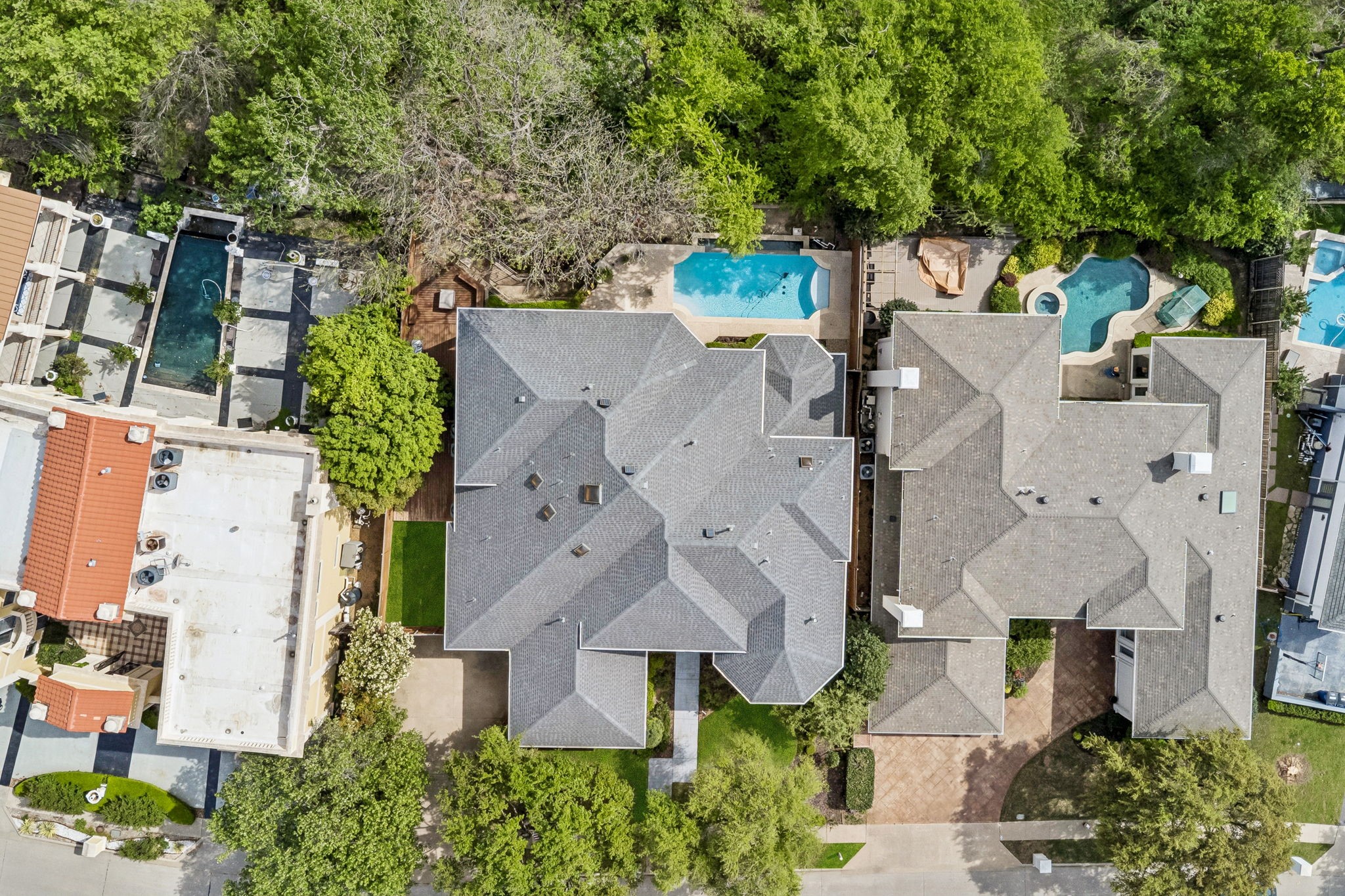 18736 Wainsborough Lane Dallas TX 75287