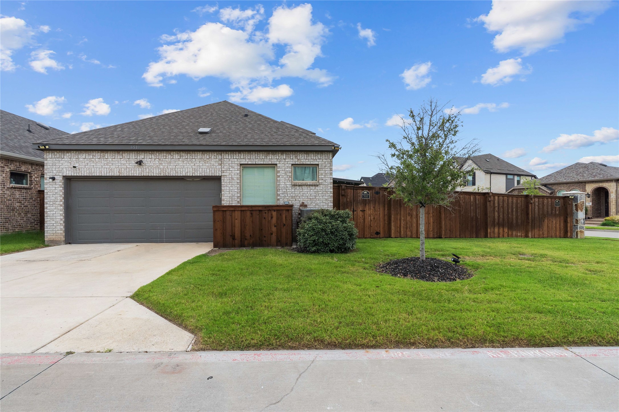 4519 Stone Valley Trail Arlington TX 76005