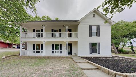1512 Westcreek Drive Azle TX 76020