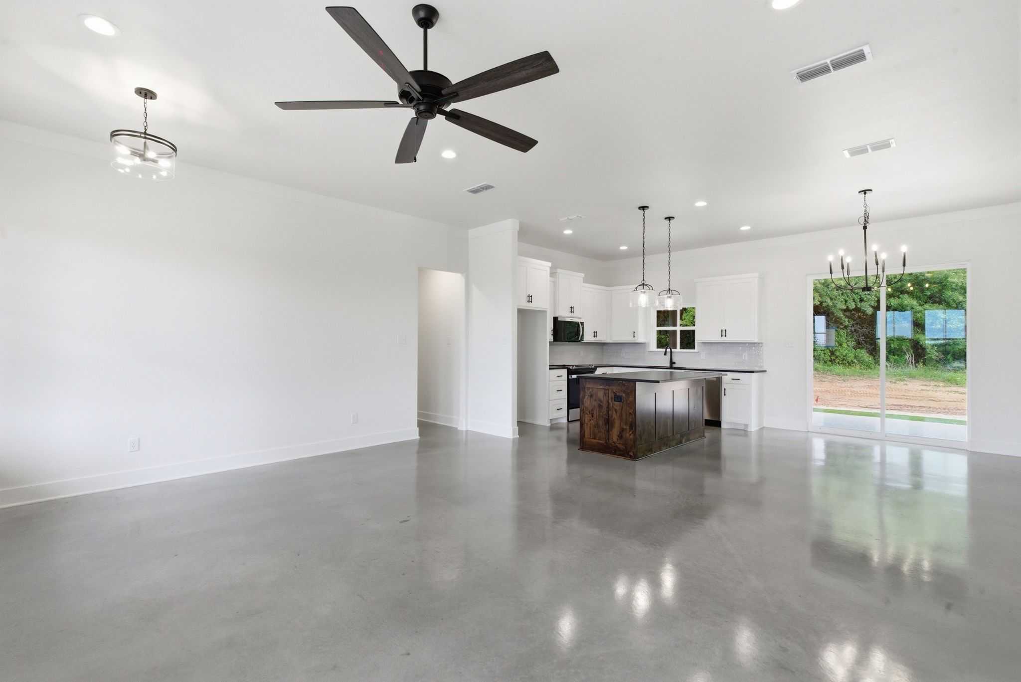 145 Graystone Weatherford TX 76088