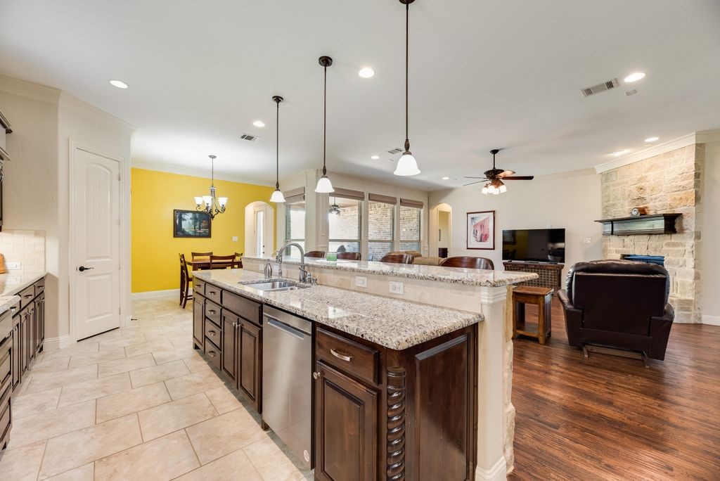 6059 The Resort Boulevard Fort Worth TX 76179