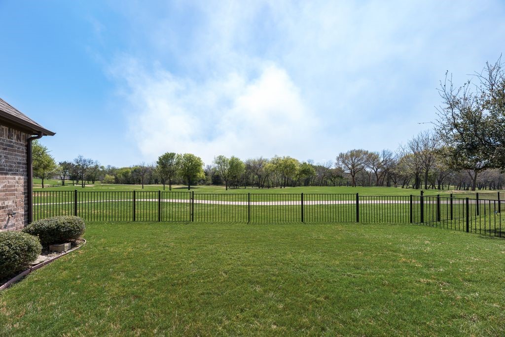 6059 The Resort Boulevard Fort Worth TX 76179