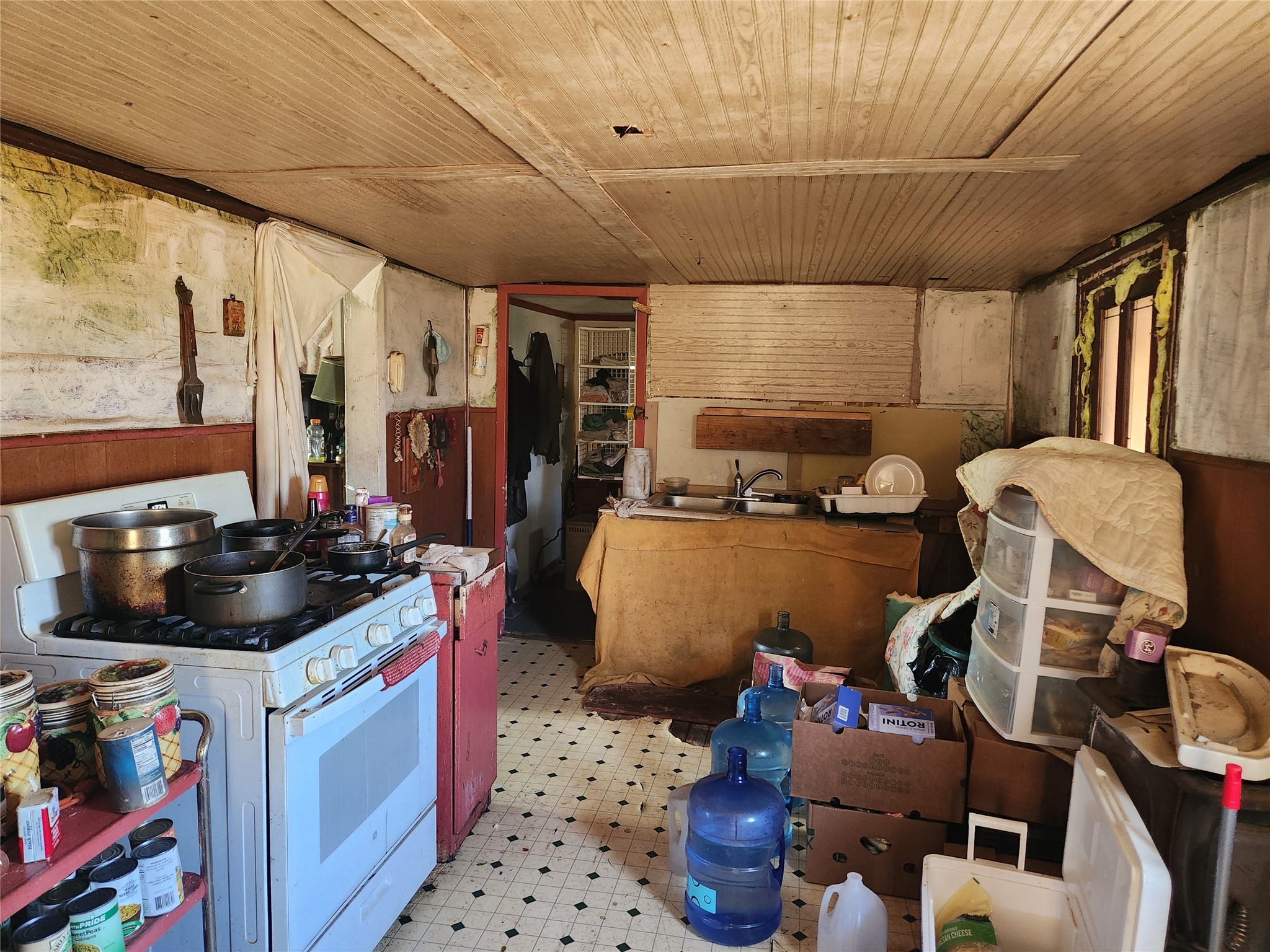 408 E Main Street Wolfe City TX 75496