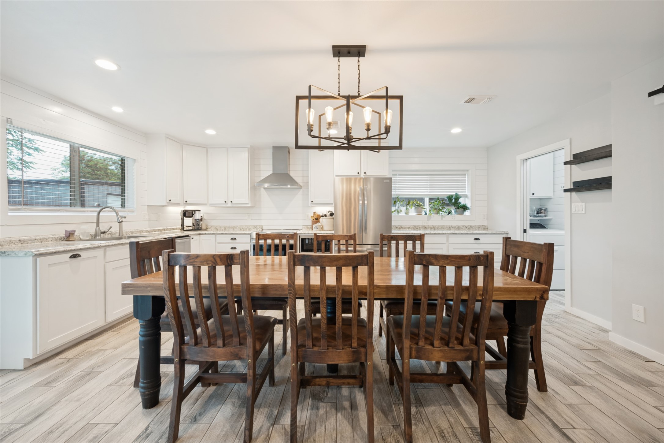 812 Ridgeway Road Joshua TX 76058