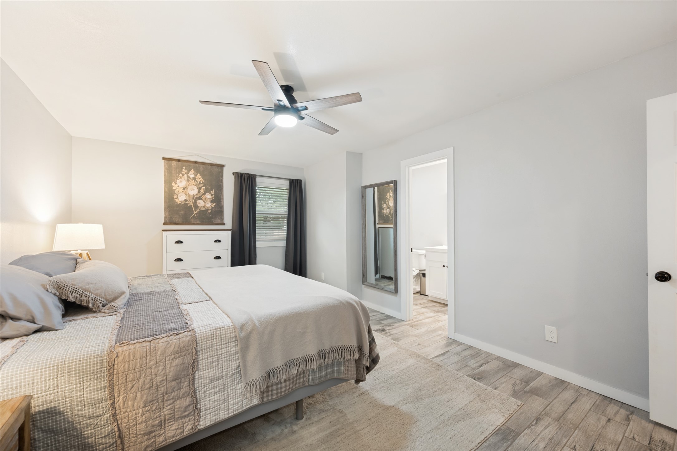 812 Ridgeway Road Joshua TX 76058