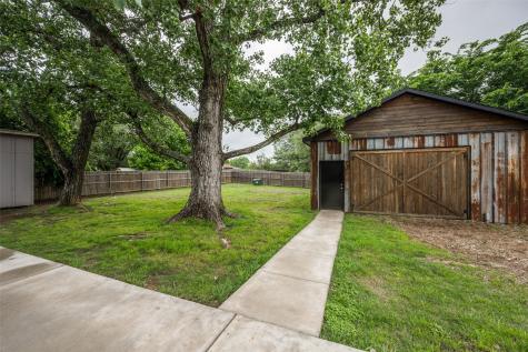 812 Ridgeway Road Joshua TX 76058