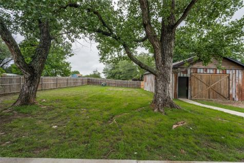 812 Ridgeway Road Joshua TX 76058