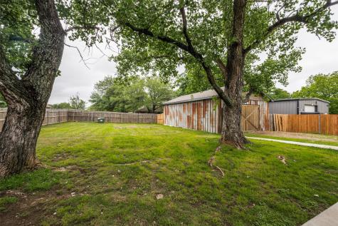 812 Ridgeway Road Joshua TX 76058