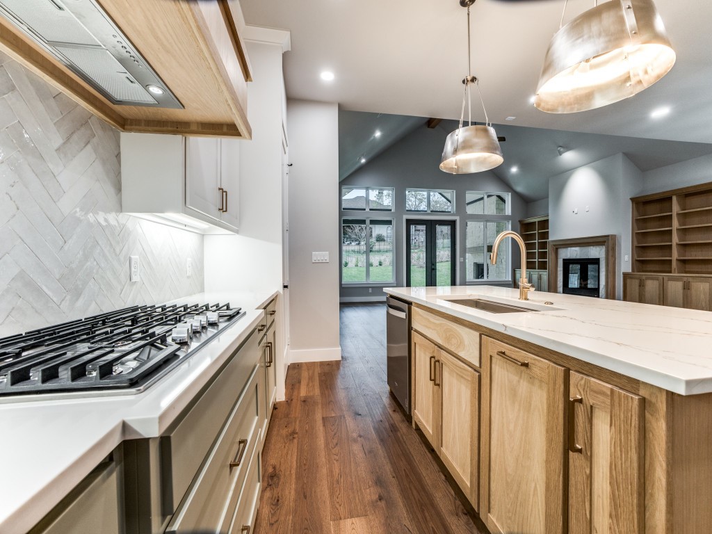 4585 Cascades Boulevard Tyler TX 75709