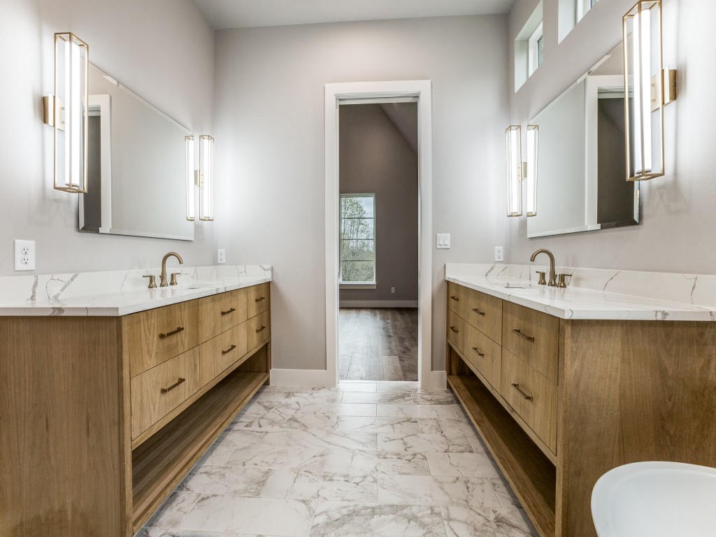 4585 Cascades Boulevard Tyler TX 75709