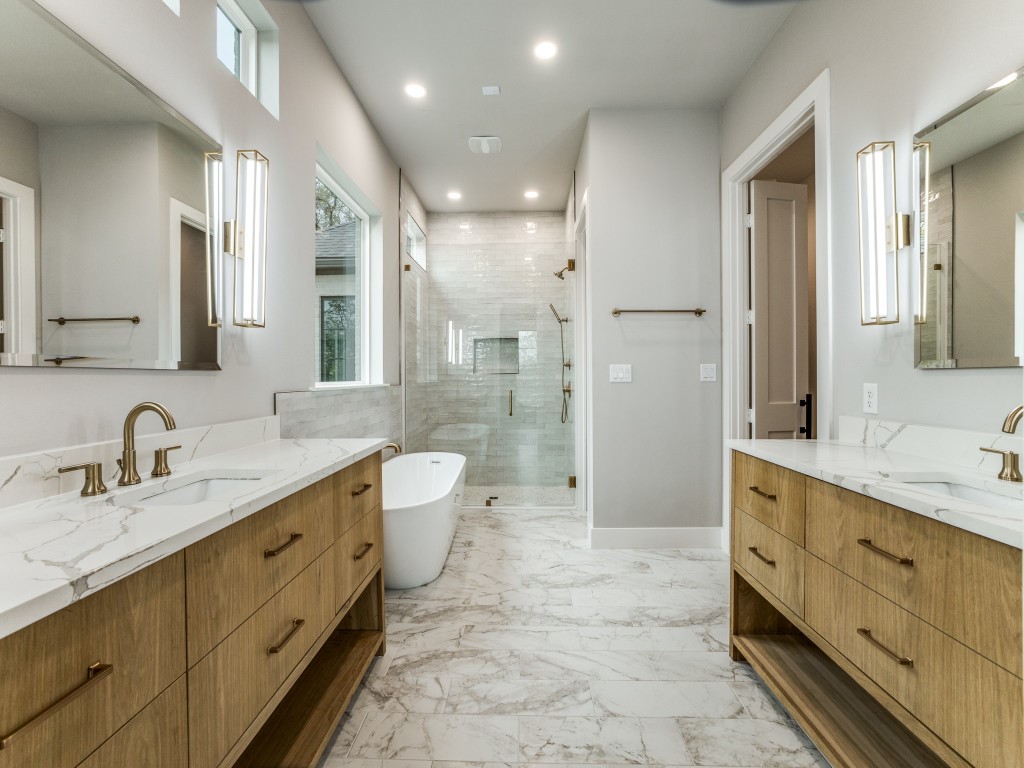 4585 Cascades Boulevard Tyler TX 75709