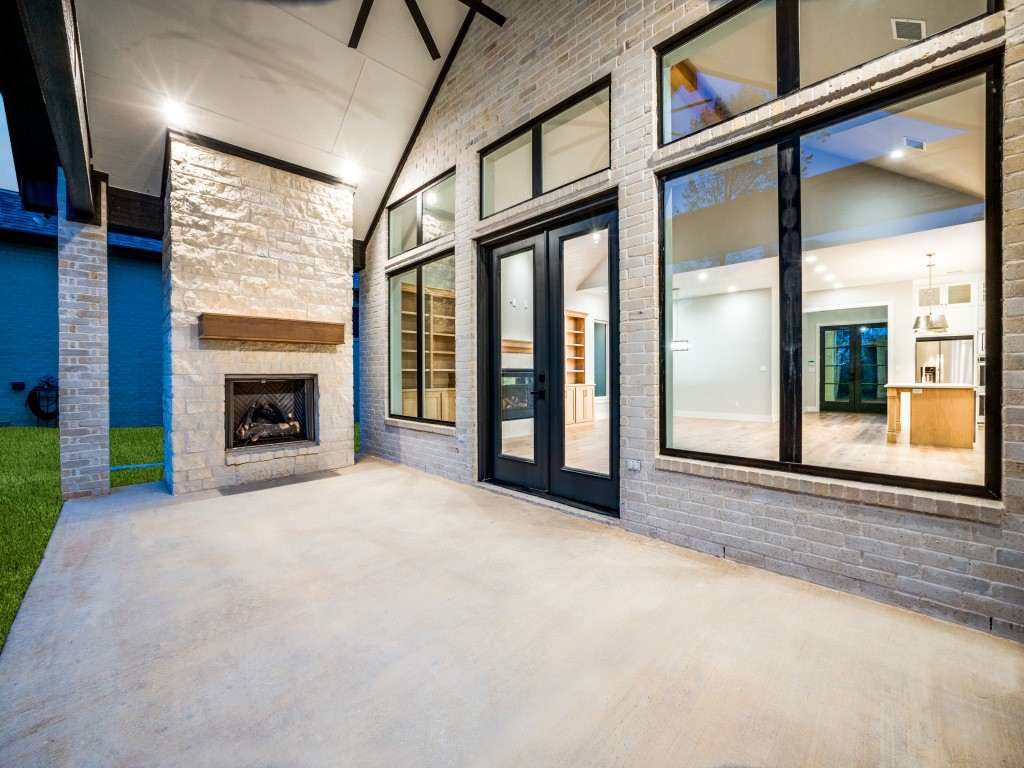 4585 Cascades Boulevard Tyler TX 75709