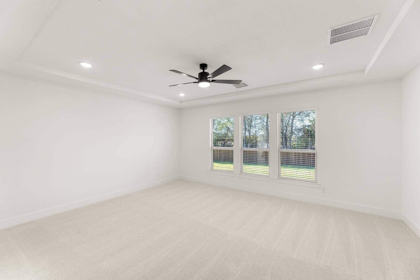 721 S Hidden Lakes Drive Desoto TX 75115