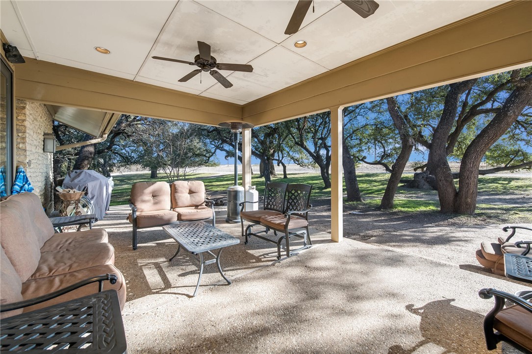 100 Creek 3207b Road Clifton TX 76634