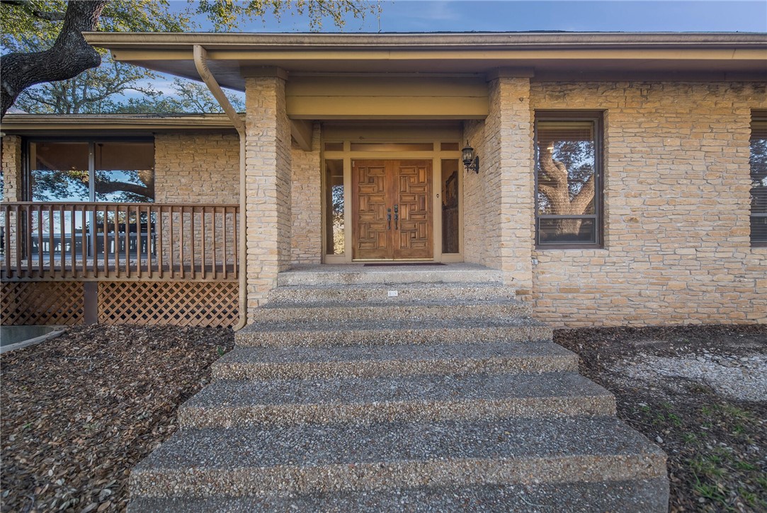 100 Creek 3207b Road Clifton TX 76634