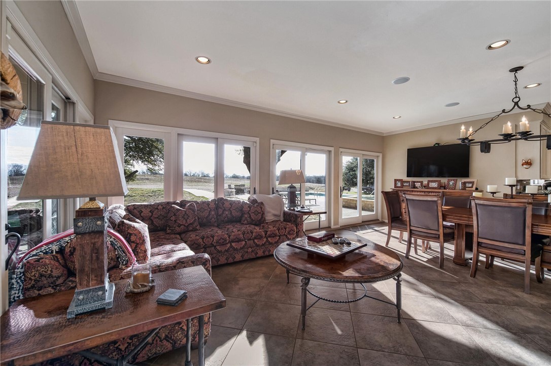 100 Creek 3207b Road Clifton TX 76634