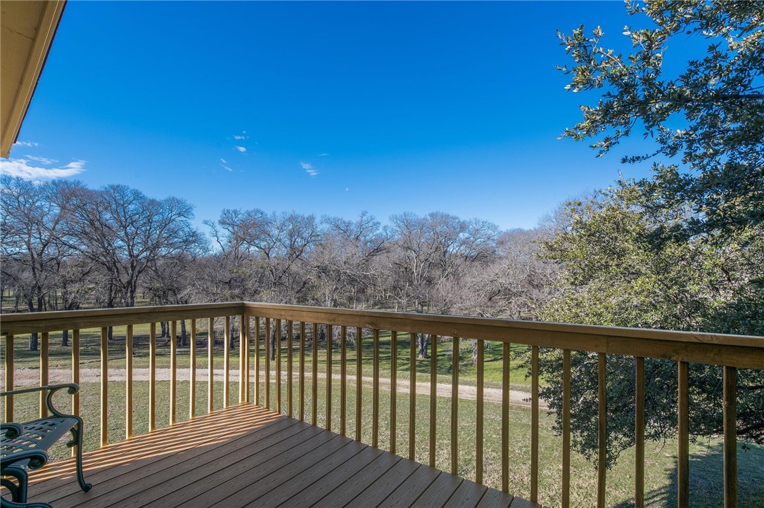 100 Creek 3207b Road Clifton TX 76634