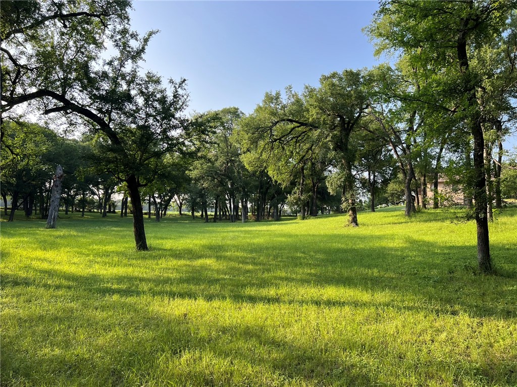 100 Creek 3207b Road Clifton TX 76634