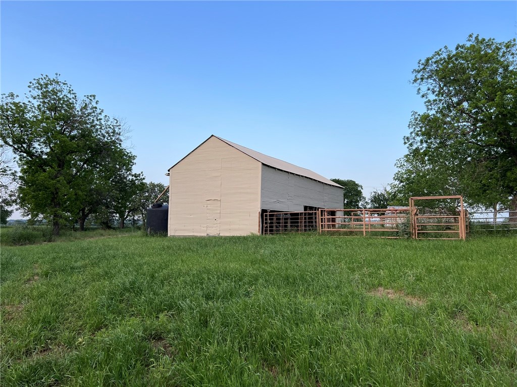 100 Creek 3207b Road Clifton TX 76634