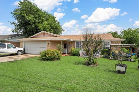 812 W Warren Street Hewitt TX 76643
