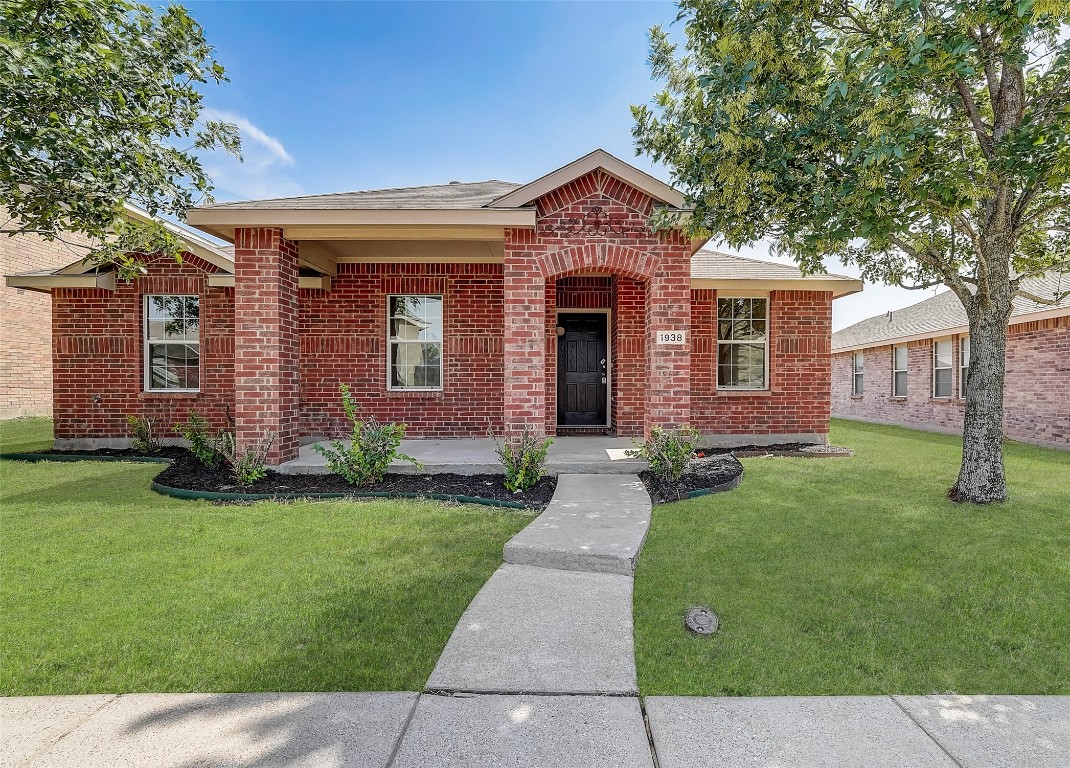 1938 Tulia Street Lancaster TX 75146