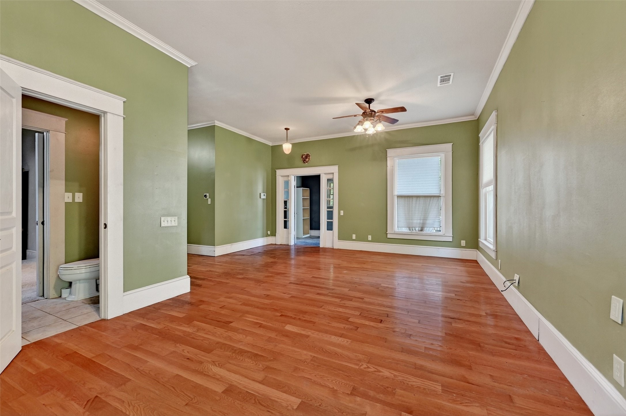 1018 N Woods Street Sherman TX 75092