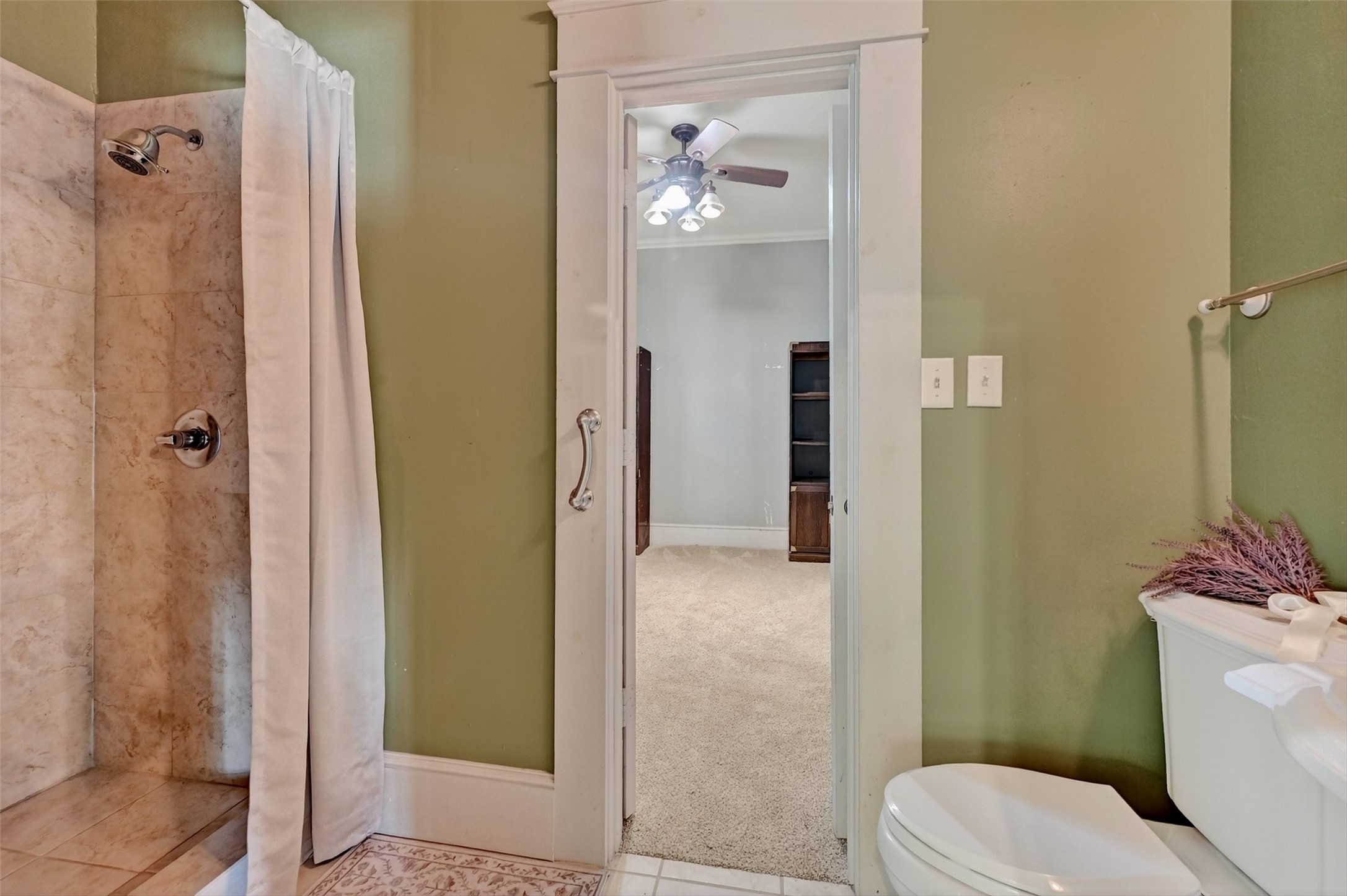 1018 N Woods Street Sherman TX 75092