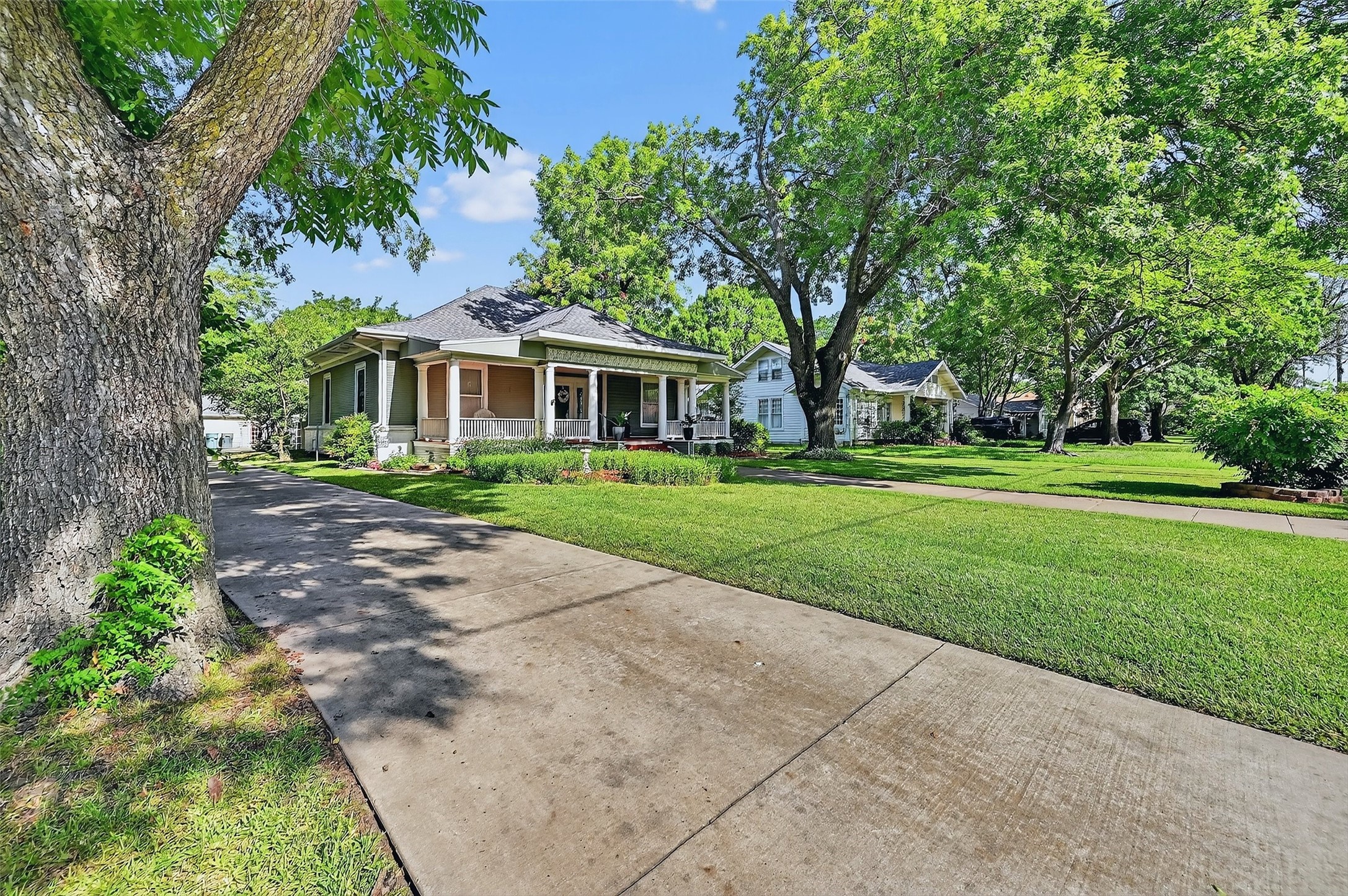 1018 N Woods Street Sherman TX 75092