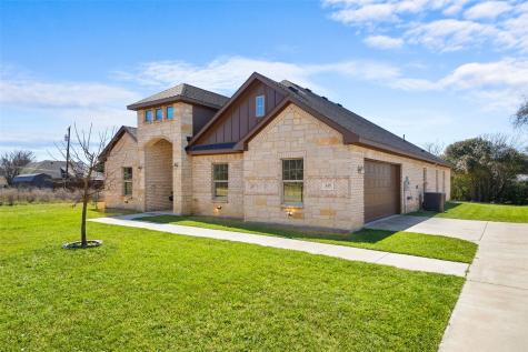 639 Legendary Lane Gun Barrel City TX 75156