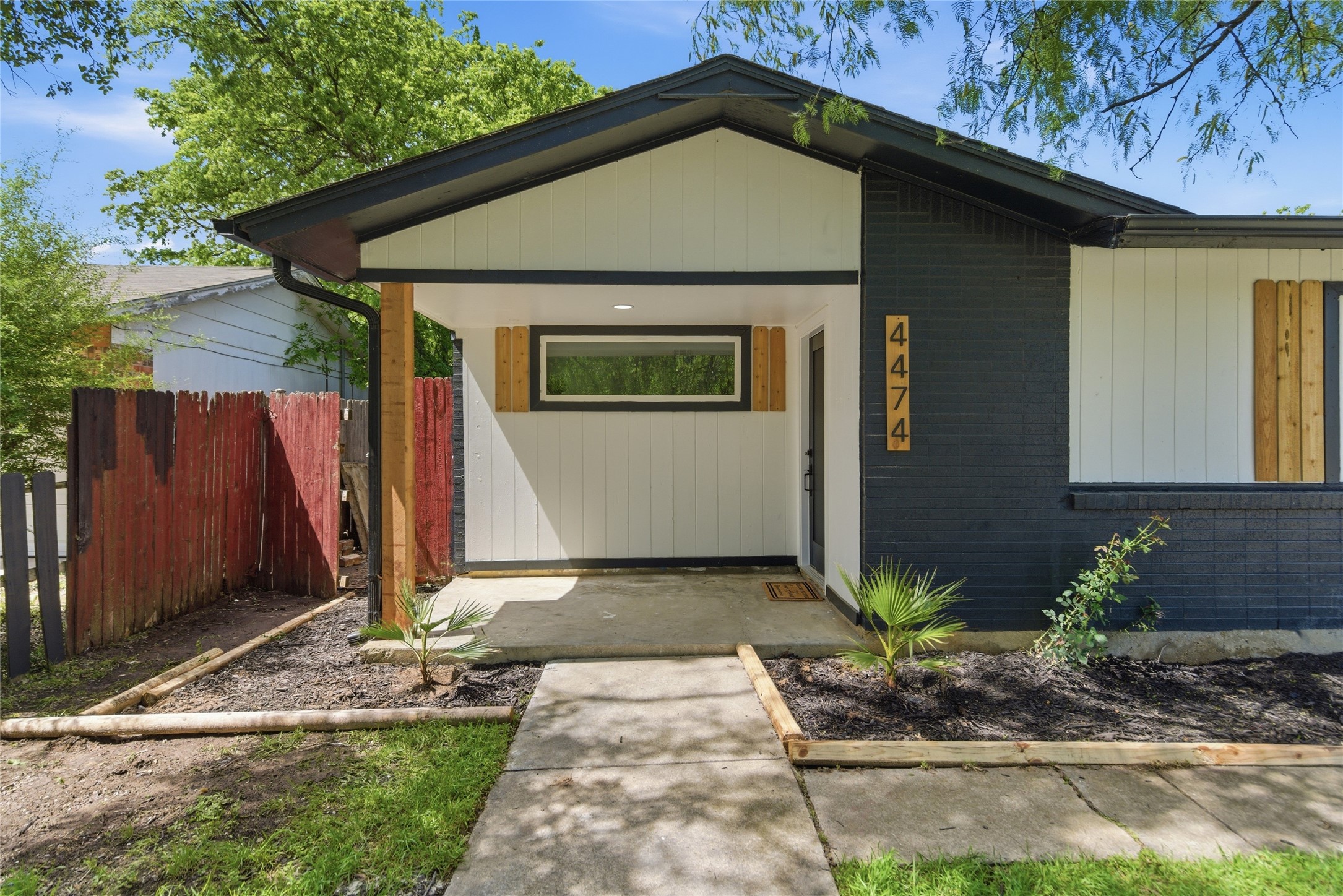 4474 Burke Road Fort Worth TX 76119