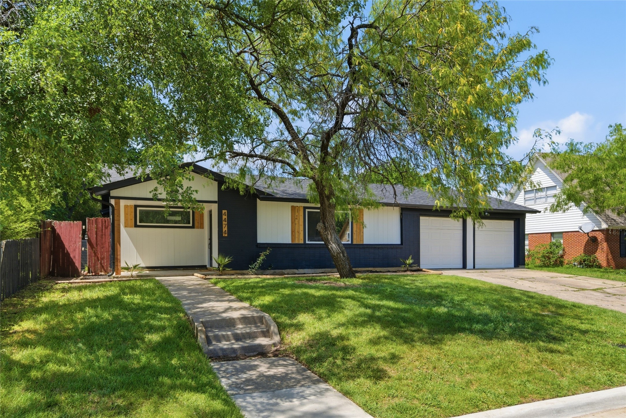 4474 Burke Road Fort Worth TX 76119