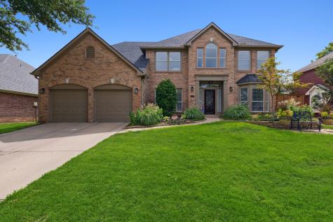 1032 Woodbriar Drive Grapevine TX 76051