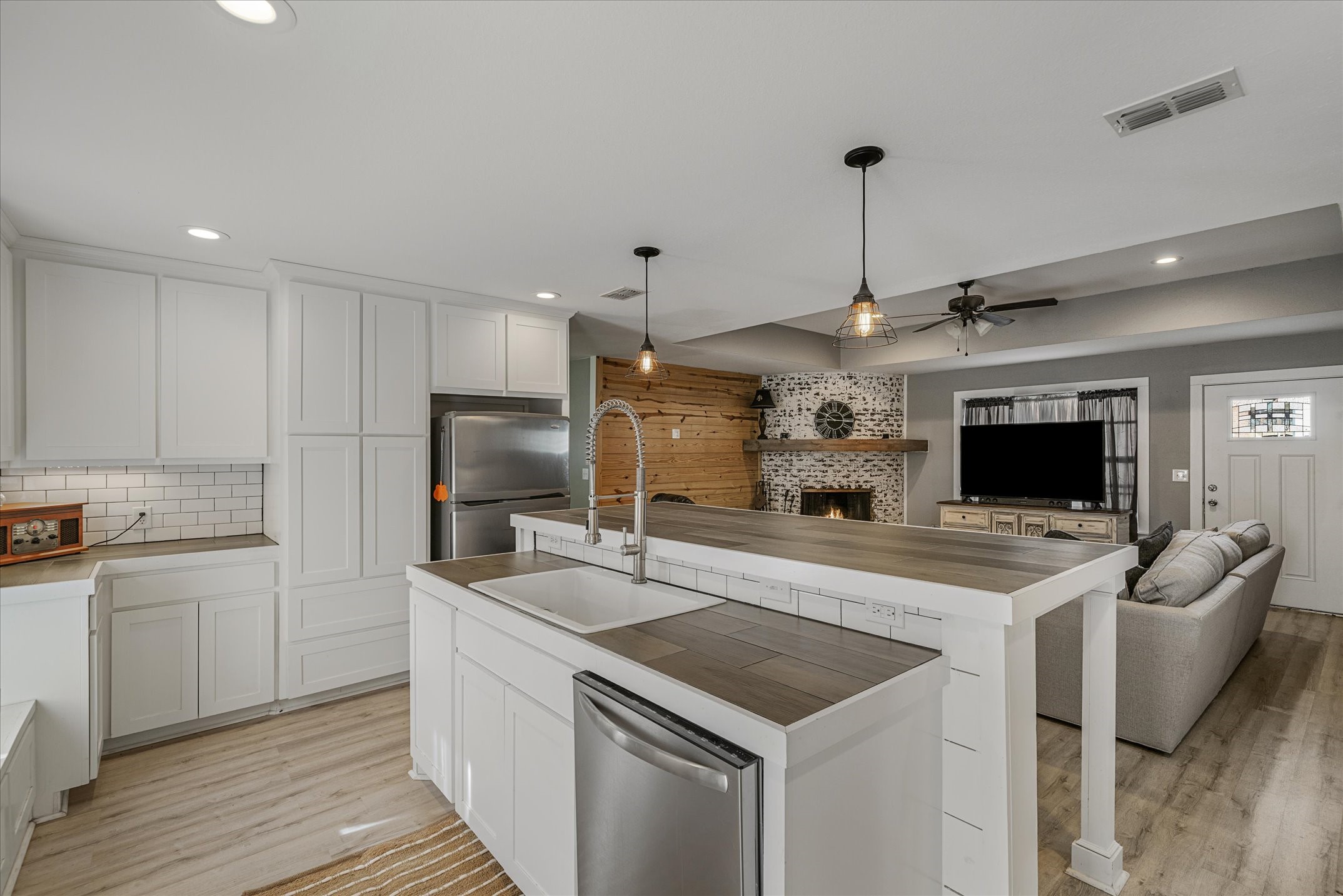 199 Briarwood Court Van TX 75790