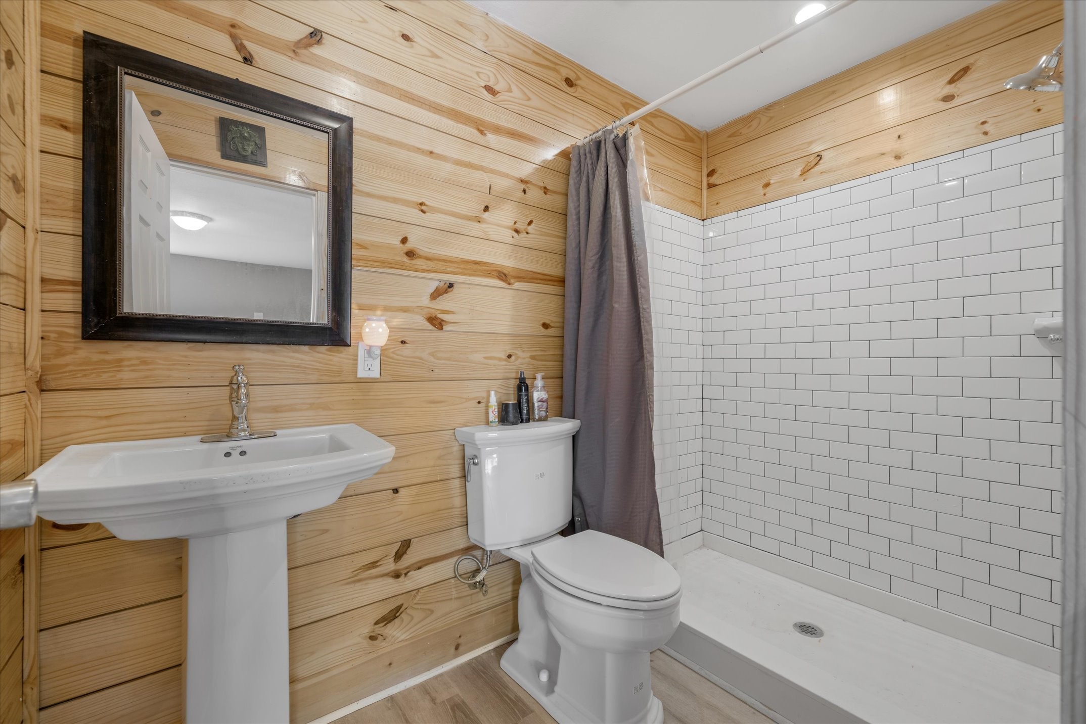 199 Briarwood Court Van TX 75790
