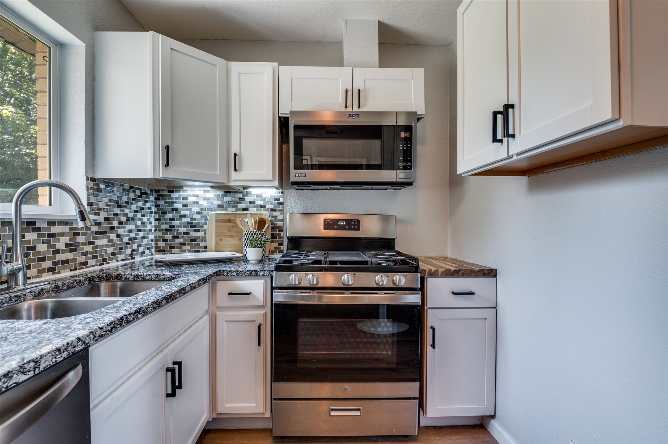 406 Freeman Street Mesquite TX 75149